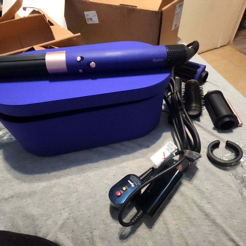 Dyson hair wrap